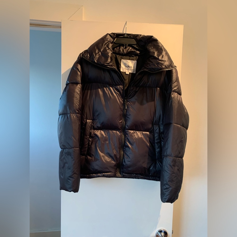 Boundless North Black Puffer Jacket
